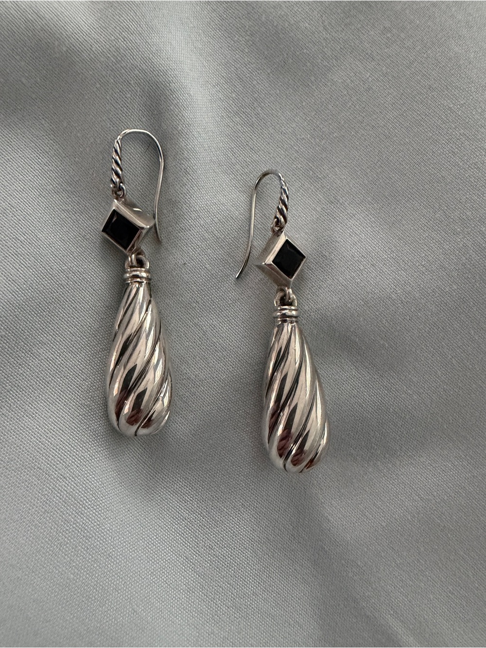 David Yurman onyx cable drop earrings